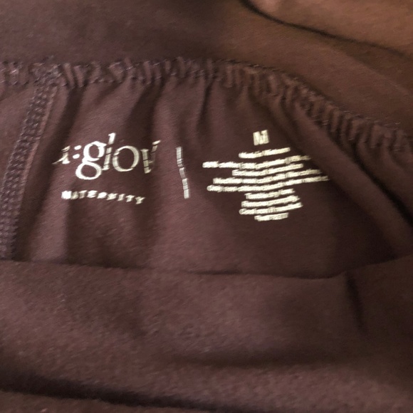 Maternity Leggings - Picture 3 of 3